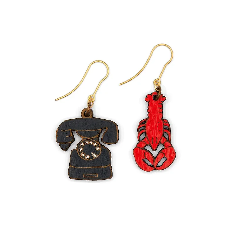 ladies earrings latest-Lobster & Phone Earrings