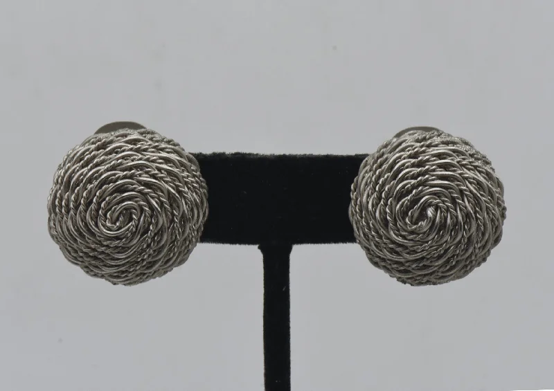 ladies earrings maintenance-Vintage Silver Tone Basket Weave Clip On Earrings