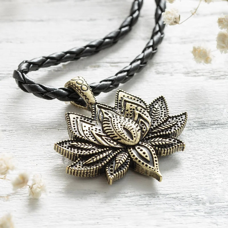 ladies necklaces eye catching-Renewal Lotus Flower Necklace