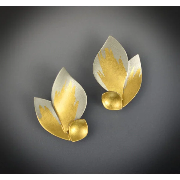 ladies earrings estate-Golden Flame Clip Earring