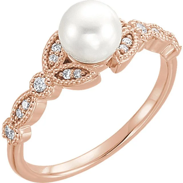 Ladies rings princess glow -14KT GOLD PEARL & DIAMOND LEAF RING