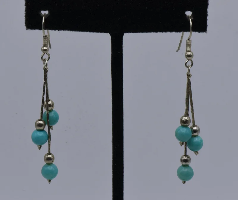 ladies earrings layered-Vintage Imitation Turquoise Bead Dangle Earrings