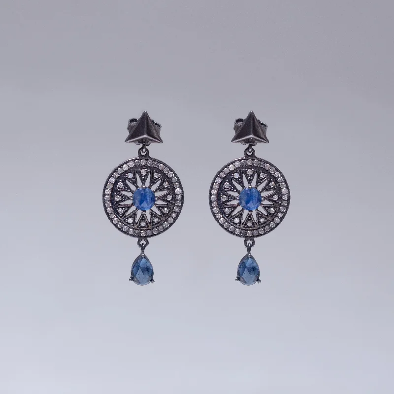 ladies earrings minimalist-Oxdised Diamonds Stud Earring