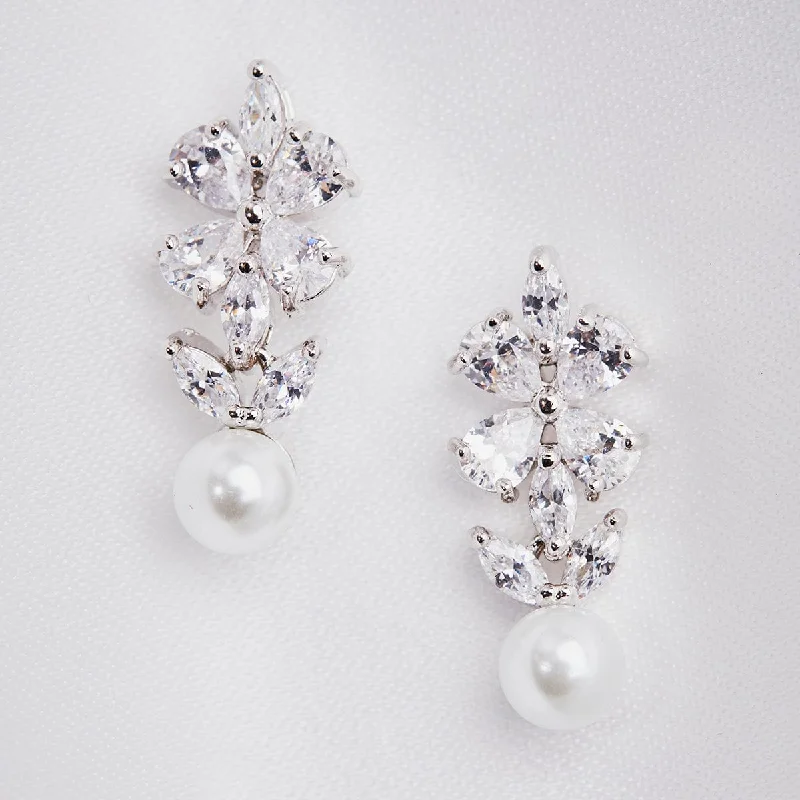 ladies earrings second hand-Pearl & Crystal Drop Earrings: Crystal Clover & Pearl Bridal Drop Earrings