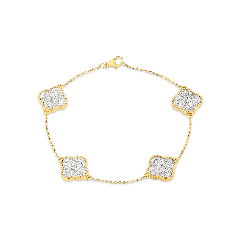 Ladies bracelets roam glow -14K Yellow Gold Diamond Clover Bracelet