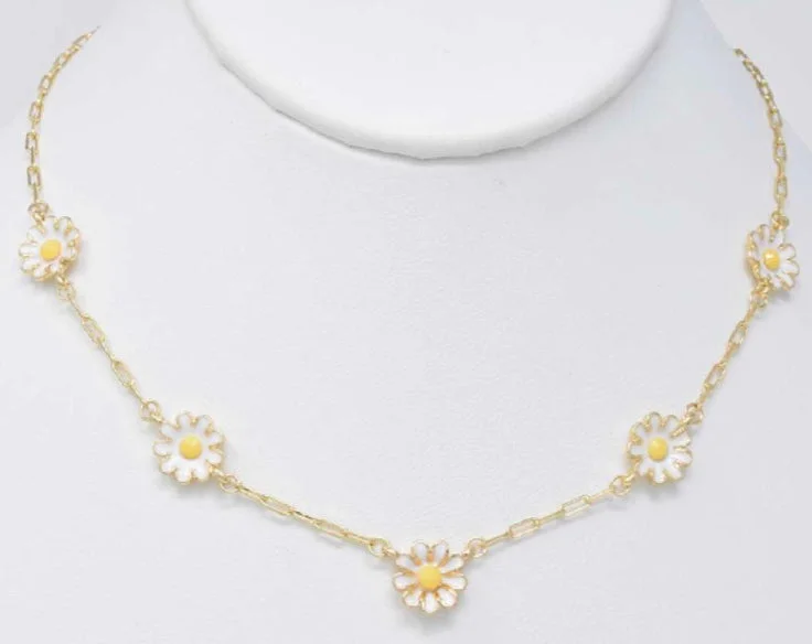 ladies necklaces new-Daisy Flower Necklace with Gold Chain