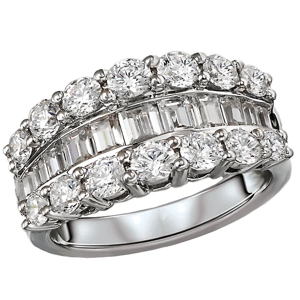 Ladies rings gold shine finish -Ladies Fashion Diamond Ring