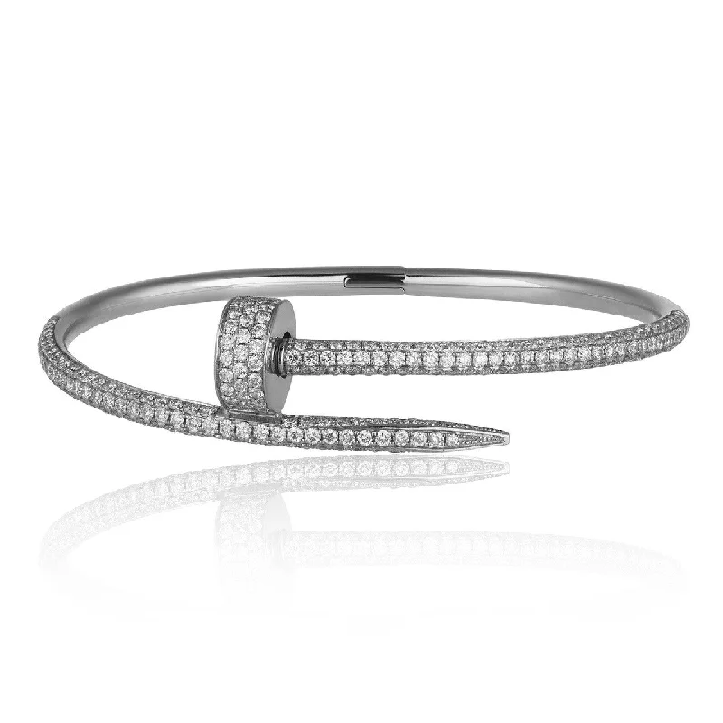 Ladies bracelets letter glow -18k White Gold 2.5ct Diamond Nail Bracelet