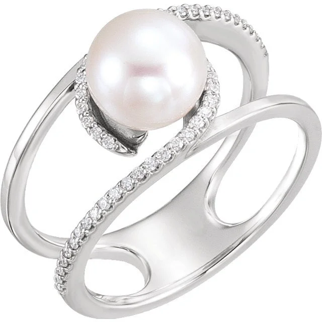 Ladies rings royal sparkle -14KT GOLD FRESHWATER CULTURED PEARL & 1/8 CTW DIAMOND RING