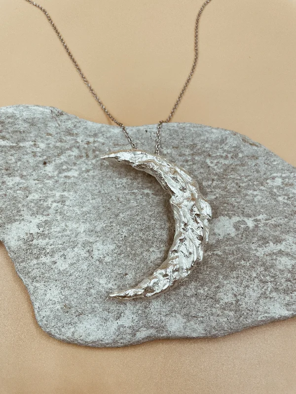 Ladies rings love shine -Wandering Crescent Moon Necklace in Silver Tone