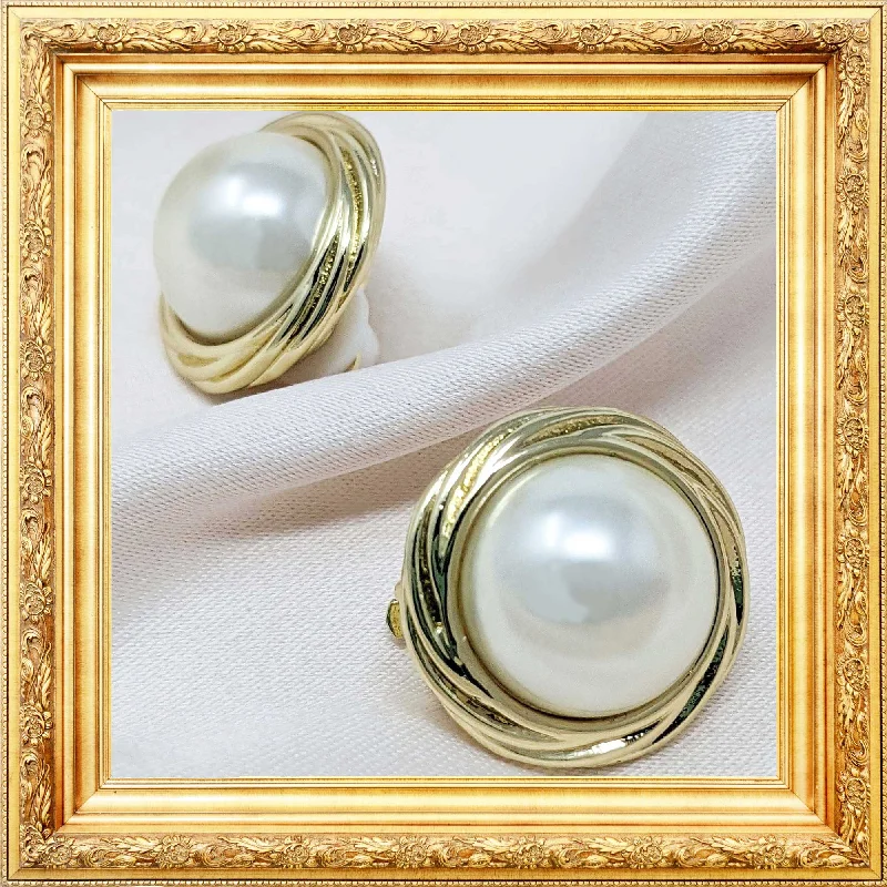 ladies earrings spring-Cordelia Swirl Pearl Clip on Earring in 14k Gold Plating