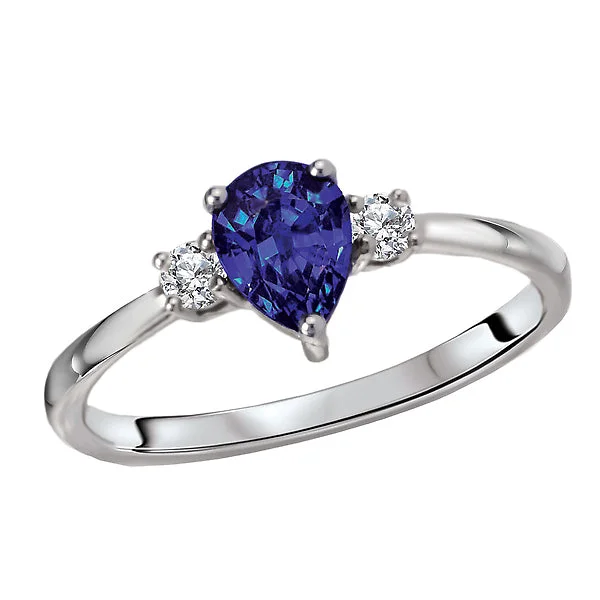 Ladies rings heirloom charm -Ladies Fashion Sapphire Ring